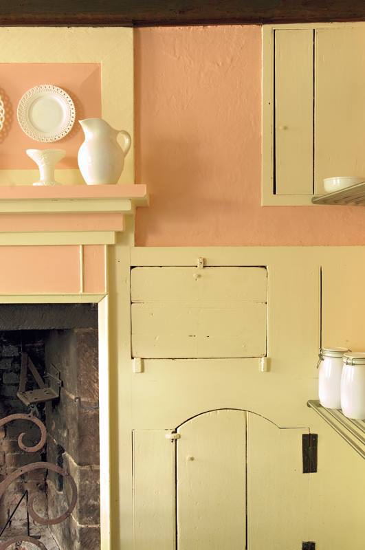 Knowing what to save, repair, and replace (or replicate) is the key to increasing the longevity of your old home. bit.ly/2f152sZ