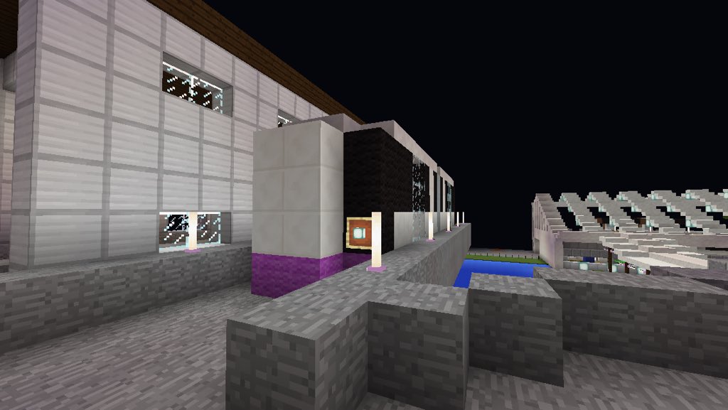 花陽市 公式 Minecraftpe 花咲mrt1000系です ロンドンのヒースロー空港を走ってる奴を参考にしましたw ガラスのところは黒の色付きガラスに変えたいです 早よ色付きガラス来いや Minecraft マイクラpe マイクラ都市開発 花咲市 花咲mrt
