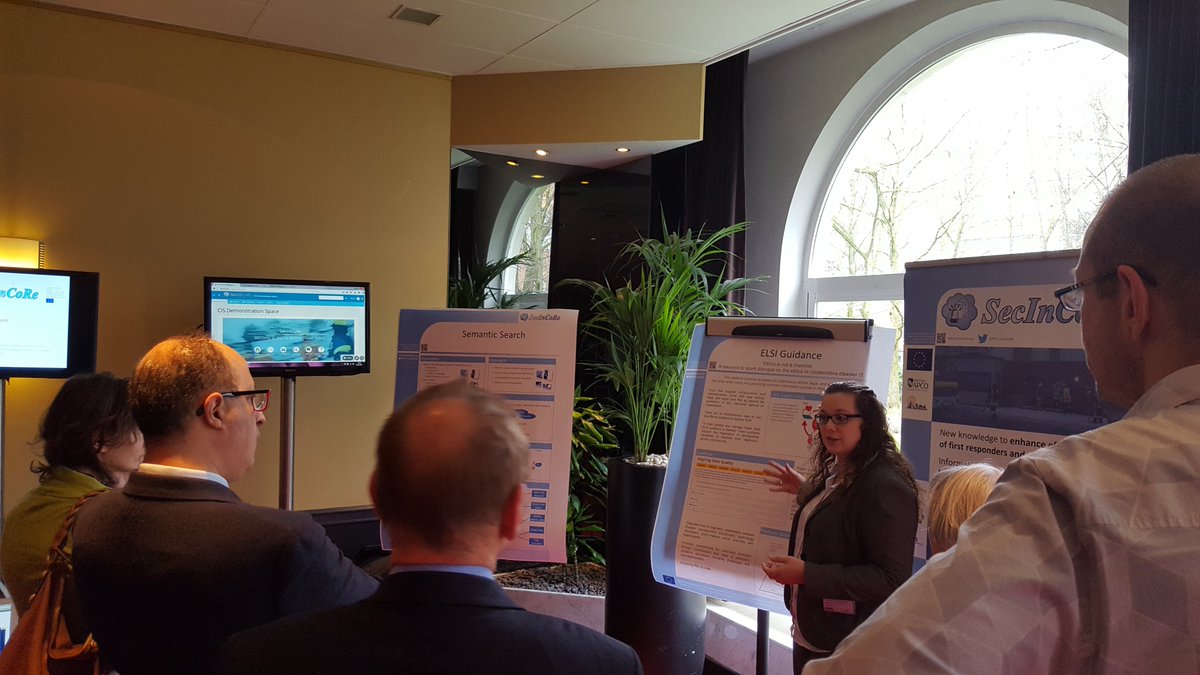 EPISECC_FP7's tweet photo. Pitch presentations of the 4 projects ongoing @EPISECC_FP7 @FP7_SecInCoRe @SectorFP7 @ReDIRNET #jointmeeting https://t.co/cokHIeAcae