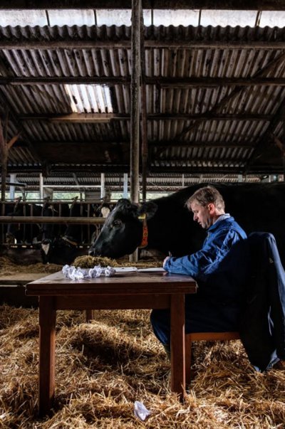 Boer-politicus Maurits ploegt zich door campagne: DALFSEN - De nachten zijn kort voor boer-politicus Maurits von… dlvr.it/NVZmb6