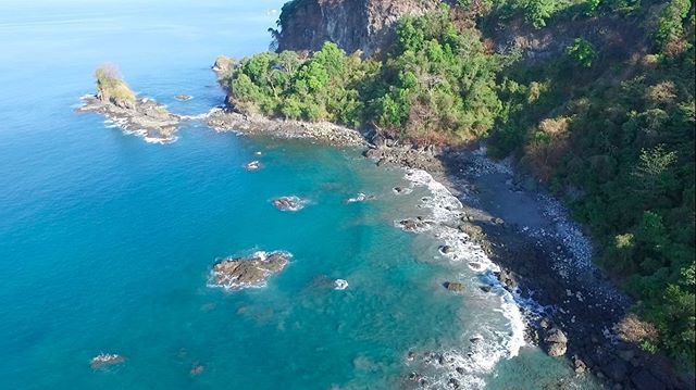 U30Experiences's tweet photo. Come #explore secret beaches with us in Costa Rica. This is what it looks like...
#experiencetravel #under30experiences https://t.co/d7dN26nB66