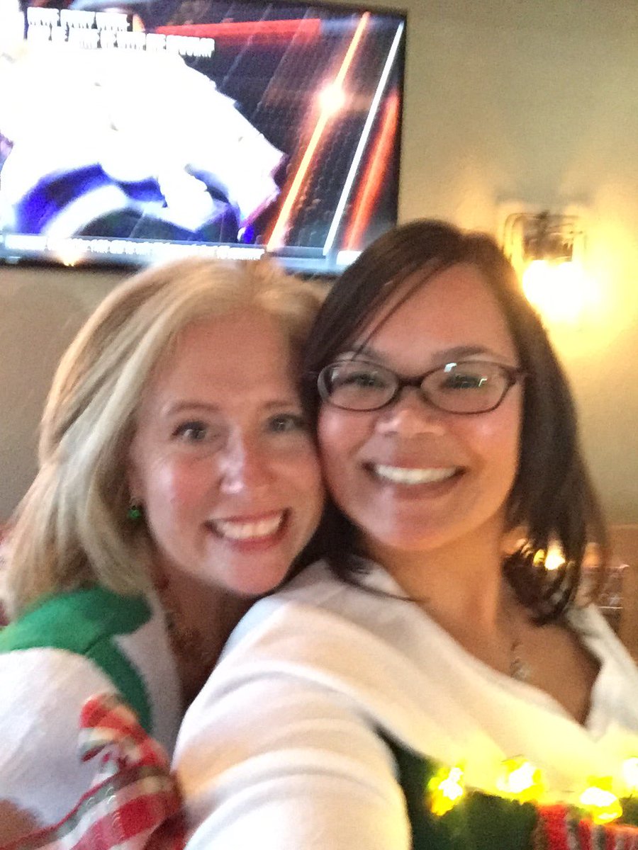 ReeseMk1212's tweet photo. Happiest of birthdays to this beautiful soul you're an amazing friend I hope your day is as special as you are love you @Girlskinsfan https://t.co/88Qn7DId35