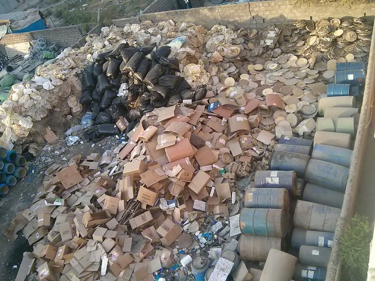 #SwachhHyderabad It's very bad sanitary situation beside our colony in Kukatpally. Please help to remove the dump yards, which are dangerous