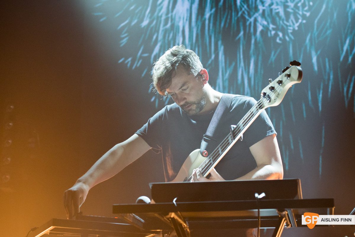 GoldenPlec's tweet image. In photos: @si_bonobo at @Vicar_Street by @Clicksey  bit.ly/2m7AaNS