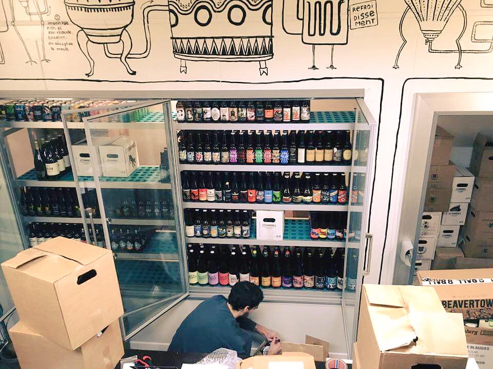 France just got its 1st bottle shop with 100% refrigerated storage! Well done Quentin and team <a href="/DBI_Biere/">DBI Bières</a> ❄️🍻❄️ m.facebook.com/LeFrigo/