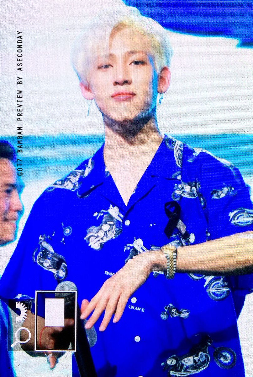 Aseconday_0502's tweet photo. 170228 EST Event @BamBam1A 
#BamBam #뱀뱀 #GOT7 #갓세븐 
💕👋🏻😘 https://t.co/JHd8DcQpJl