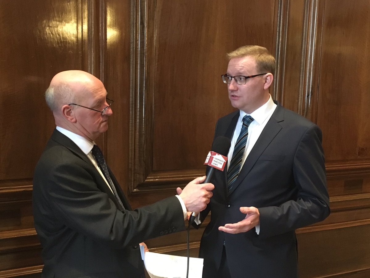 PIN_Magazine's tweet photo. David Cox of @arla_uk discussing the shortage of housing in the UK & future of the PRS after the #BTLdebate2017 https://t.co/a6Vw3b66X2
