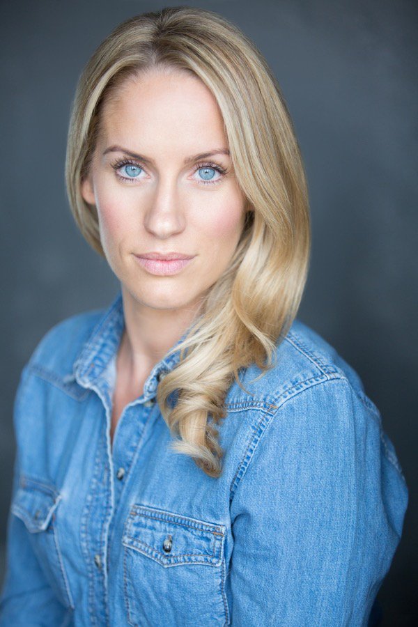 WonderlandStage's tweet photo. We are excited to announce that the fabulous @MichPentecost will be playing Alice in Derry 21-25 March! BOOK NOW @MillenniumForum ! https://t.co/HBcytaENN0