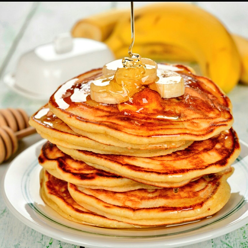 RidgerockCk's tweet photo. Just heard @DromodBoxty on @todayfm 🍴 great stuff  🍾 #PancakeDay https://t.co/vTXJzipzv1