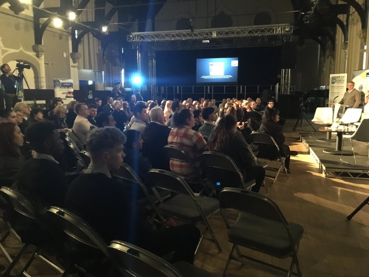 Gbac17's tweet photo. So it begins, can't wait to hear everyone's #apprenticeship journey! https://t.co/ZEE318ktrh