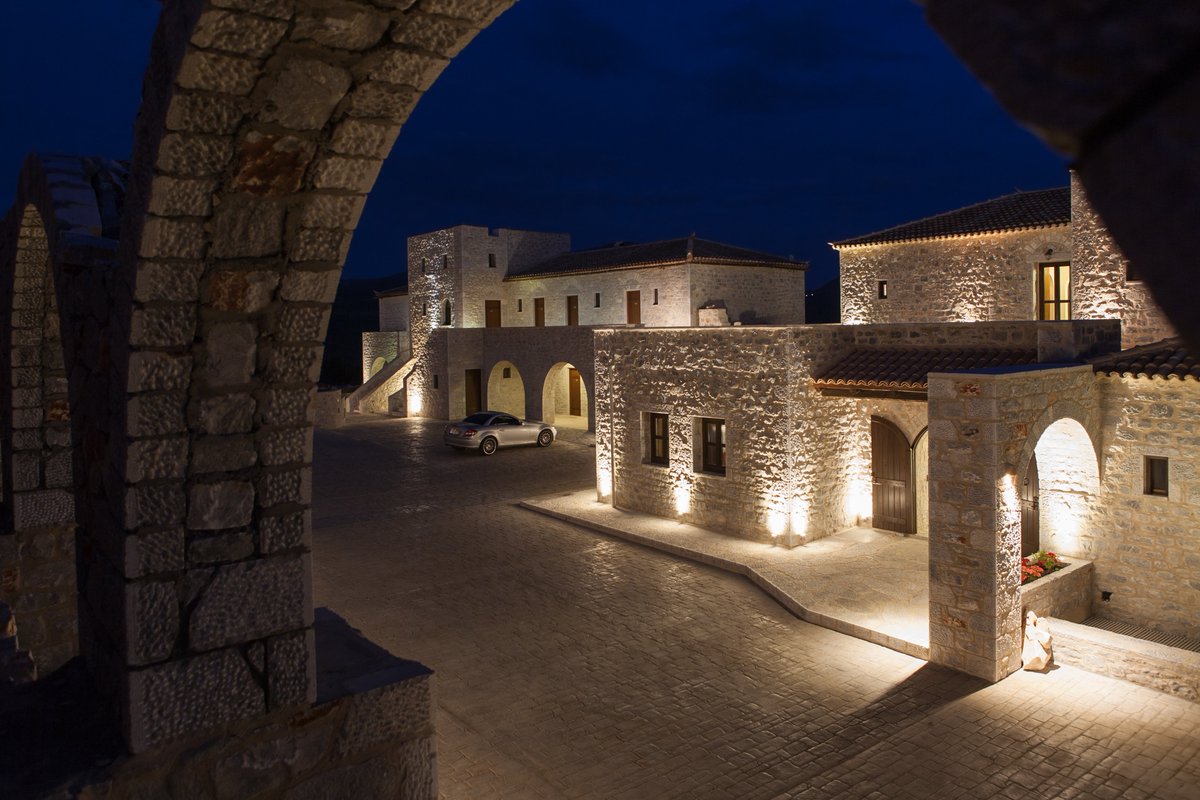 PetraAndFos's tweet photo. By night..
#petrakaifos #nightlight #genuinehospitality #awakenthedream #authenticity #visitmani #timeforadventure #differentworld #followus https://t.co/jO9hn3r7ty