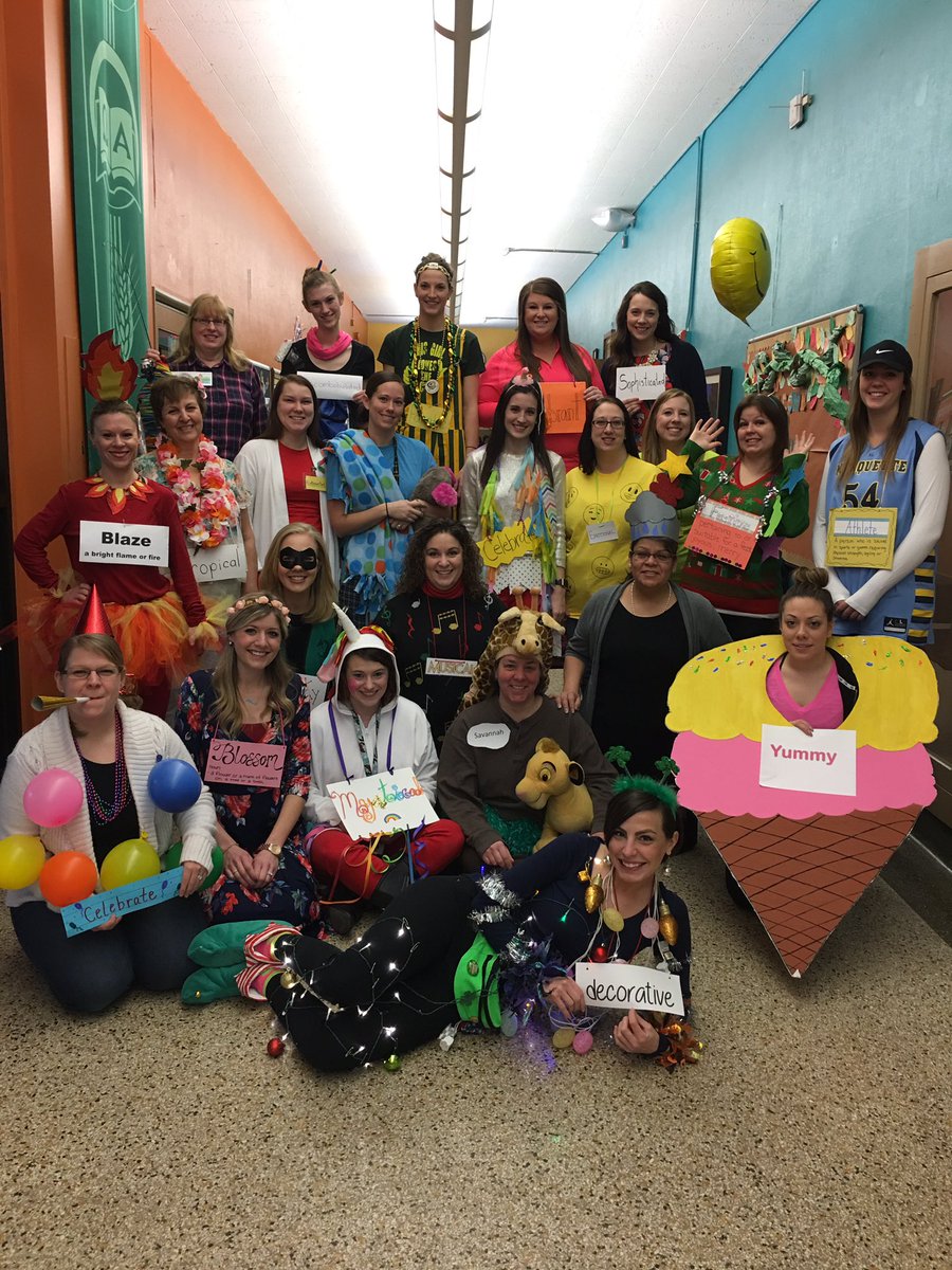 bhart610's tweet image. #SASReadingWeek continues! Staff shows off their #saspride with their vocabulary word dress.  Can&apos;t wait for the vocabulary parade!