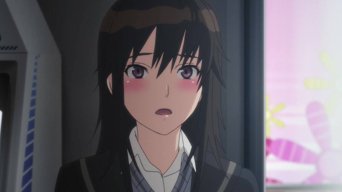 Roh On Twitter セイレン 5話 感想 宮前先輩が美人すぎる ゲームめっちゃするし もう あかんトコがない いやヘッドショット決めて 頬赤らめるとかちょっとヤバいかもｗ もう死体蹴りは辞めるから って発言も変 笑 宮前先輩自作のストラップを簡単に手放す主人公