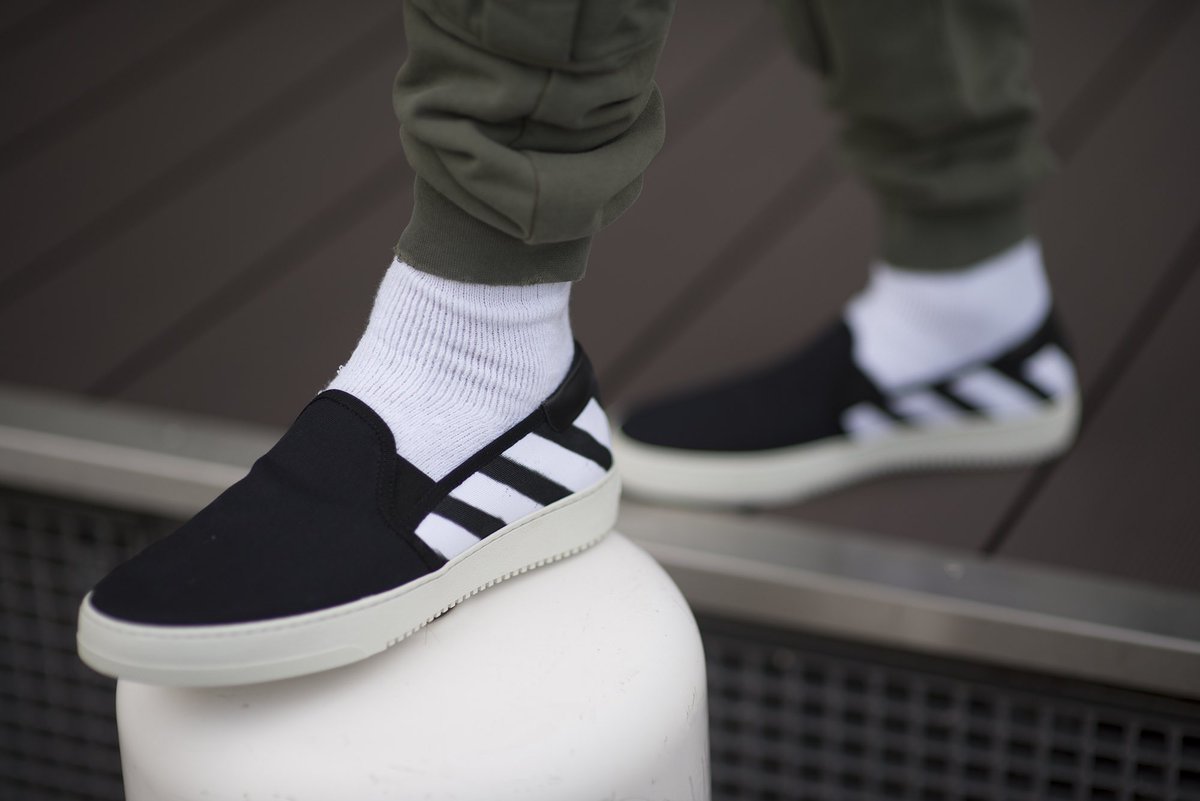 off white slip on