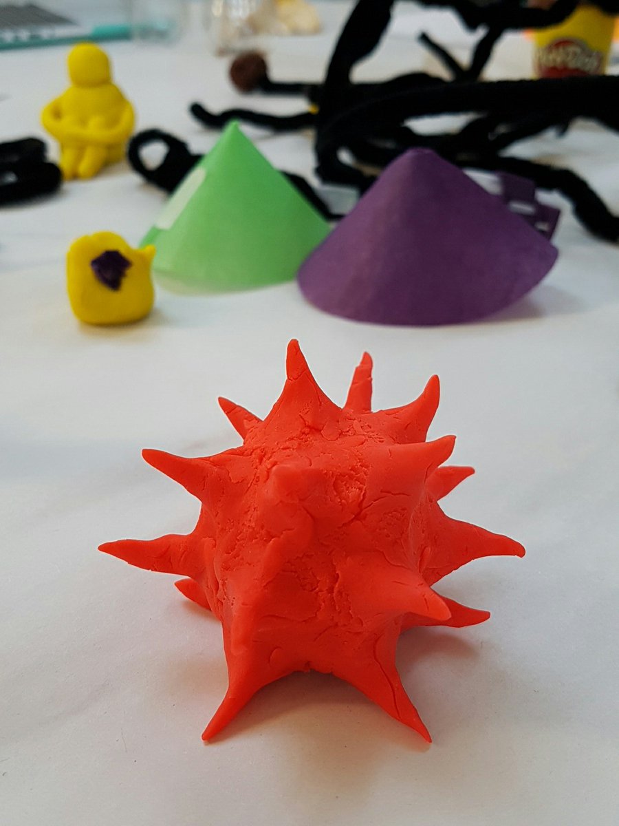 JeanieDesigns's tweet image. Prototyping #21stCentDes