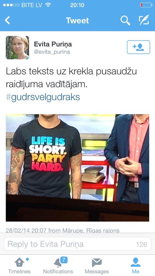 kasozo's tweet image. Pirms 3 gadiem, bet joprojām liek smaidīt @evita_purina 😂