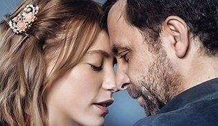 Duamsın hep;
İmkansız bildiğim nasibim ol.