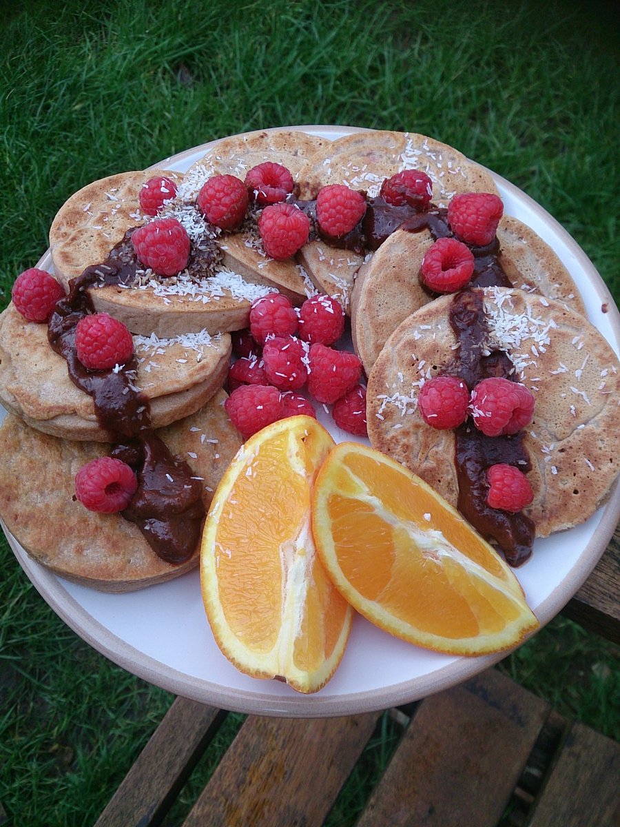 Emma__Franklin's tweet photo. @axainsurance chocolate buckwheat pancakes 😍 #axapancake https://t.co/CEnBoWuSVF