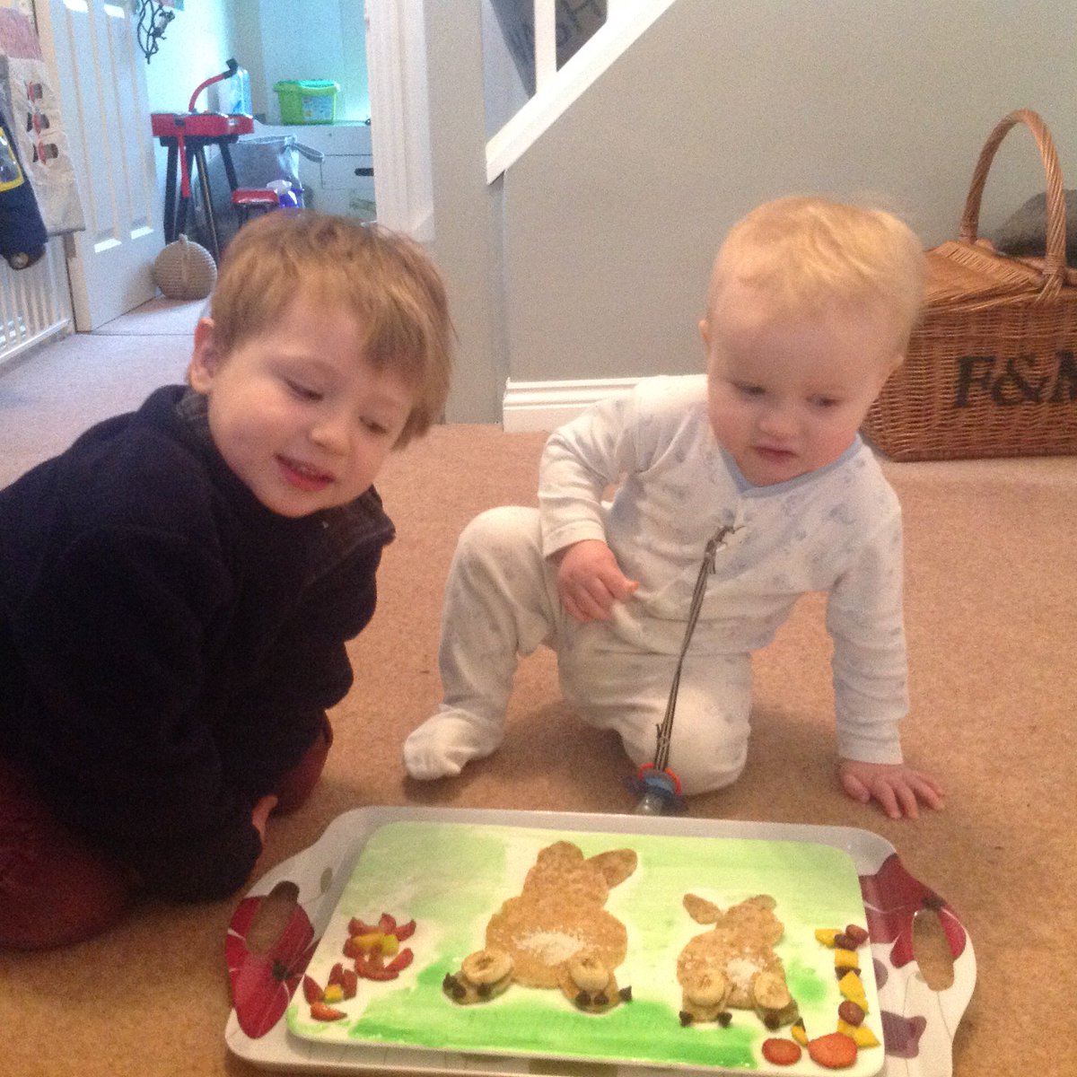 josea66's tweet photo. @axainsurance #AXAPancake here are the pancakes I made for my grandsons https://t.co/I45pu1NRi1