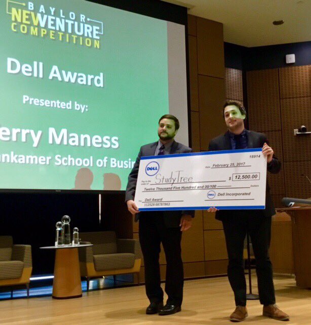 StudyTreeApp's tweet image. Our team wins the Dell Innovation Award!