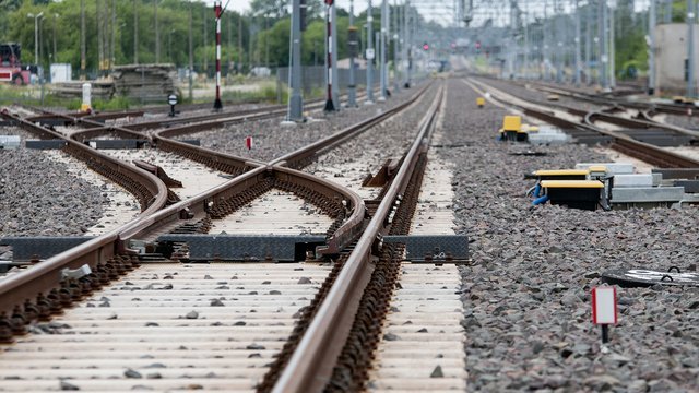 PKP Polish Railway Lines to invest PLN 5 bn in 2017 for developing main routes think-railways.com/pkp-polish-rai…