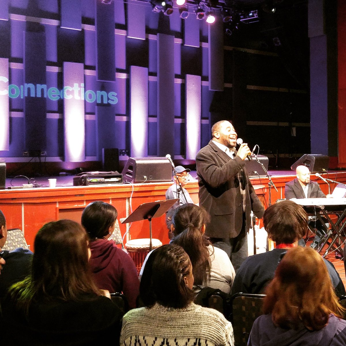 WCLeducation's tweet photo. Another amazing morning w these 3 musicians &amp; 150 Philly students. Singing spirituals, sharing legacy. #BridgeSessions #BlackHistoryMonth https://t.co/U8AyQUxh2b