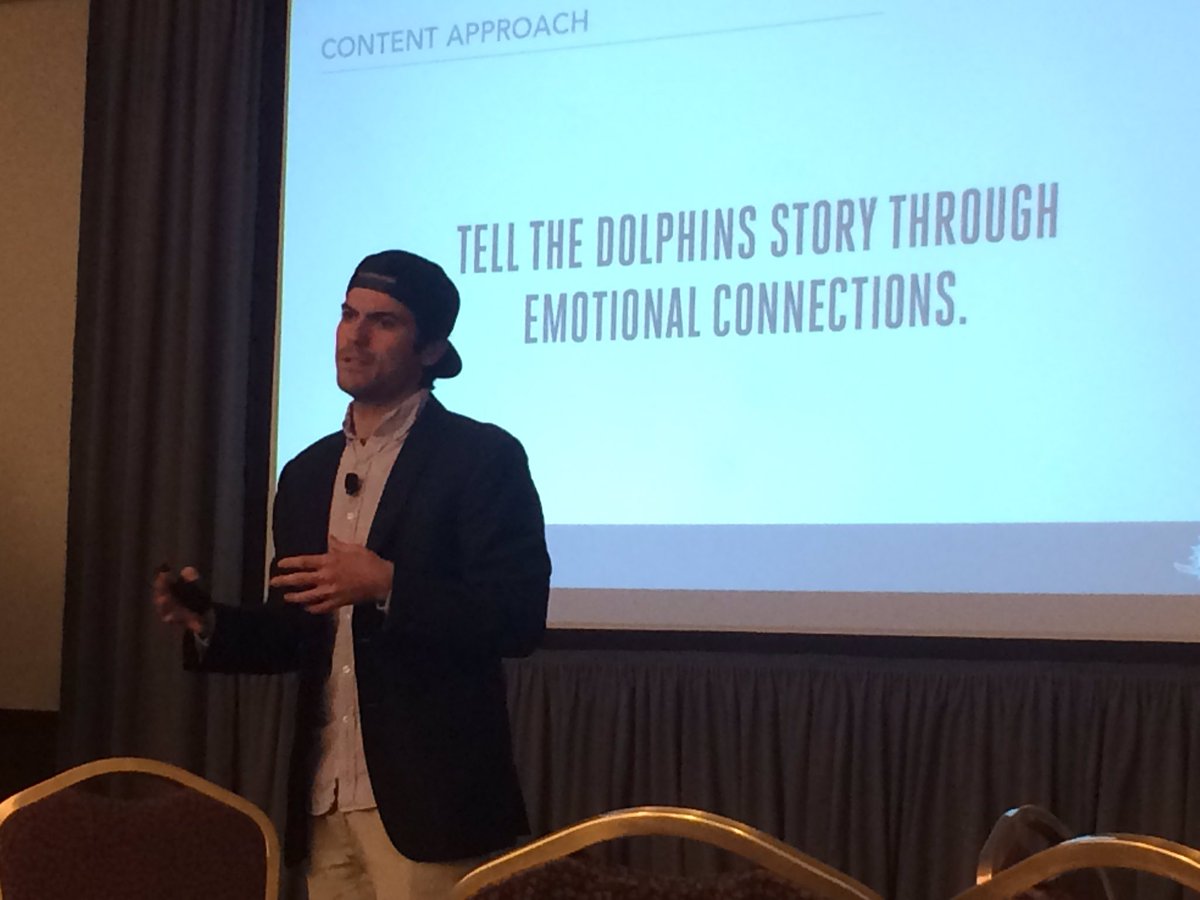 LXpinta's tweet photo. @MiamiDolphins' @vjpannozzo in full action "Developing consumable &amp; shareable digital content" @Q1Sports #q1SFE #BestDressedHost #ItaloStyle https://t.co/tTNZNaBWz6