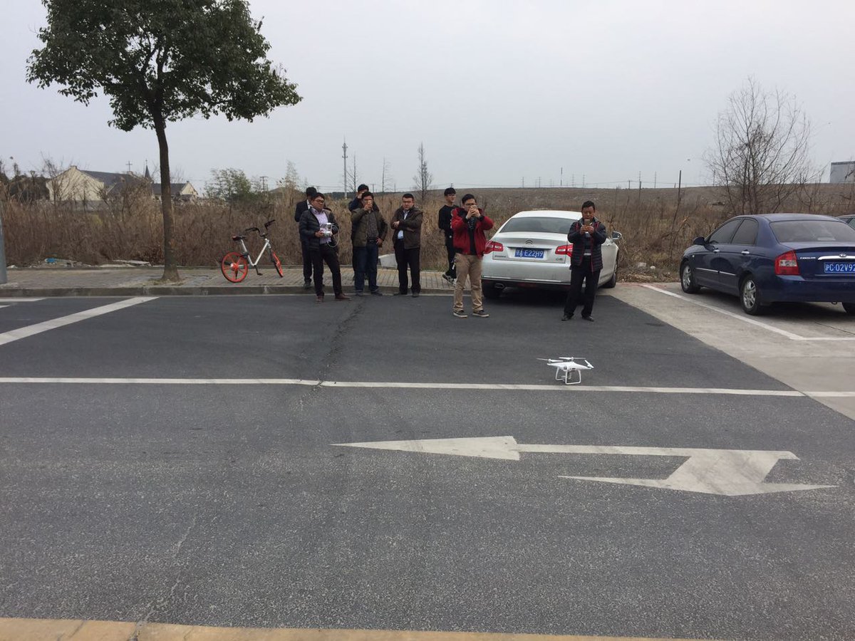 datumate's tweet image. New customers training conducted last week in Shaghai, together with our colleagues from ZH Instruments #datumate #drone #surveying