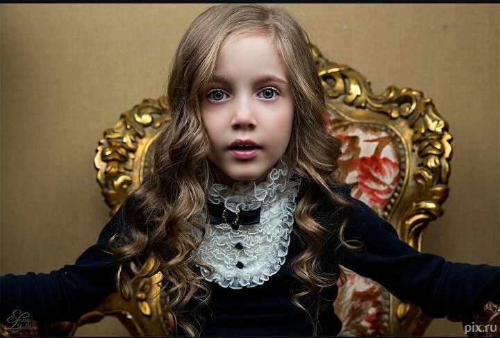 EL_PhotoStyle's tweet image. 