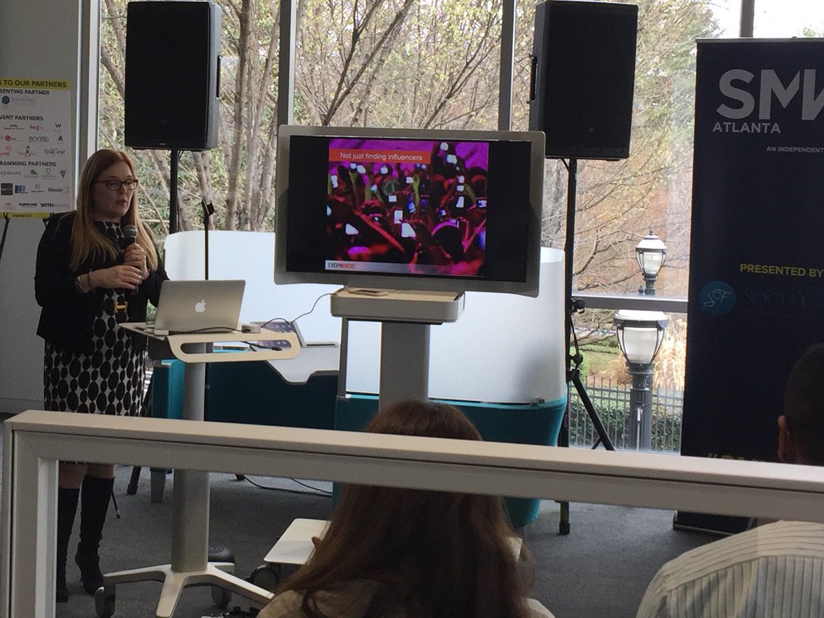 MarkHenryMedia's tweet photo. .@beEverywhere's @danicakombol leading a workshop on how brands can get a huge ROI using an influencer marketing program. #SMWIATL https://t.co/zKtNoaSKVm