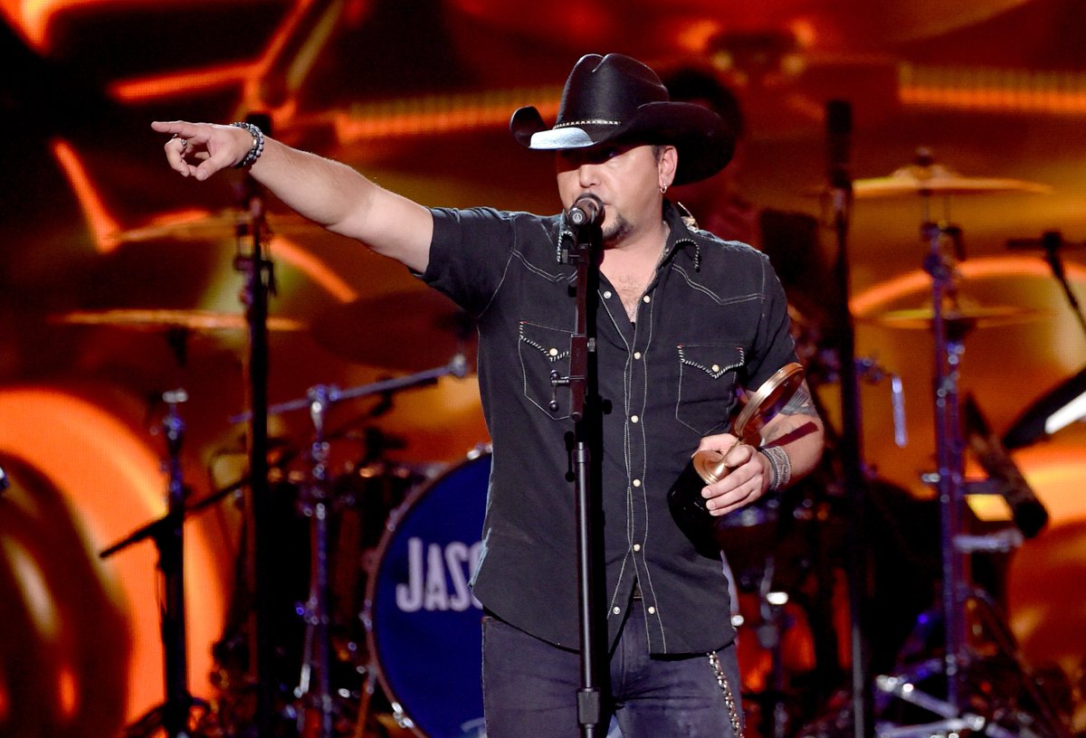 ACCAs's tweet image. Happy birthday to YOU, @Jason_Aldean! 👈