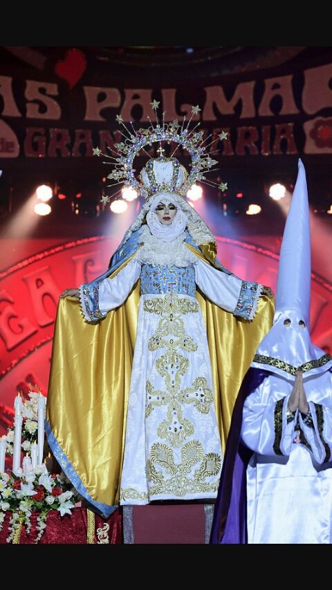 Elena77779999's tweet photo. #busfobiaM4 No debemos ofender a nadie, A NADIE!!!!????? https://t.co/Mi6ebZyyER