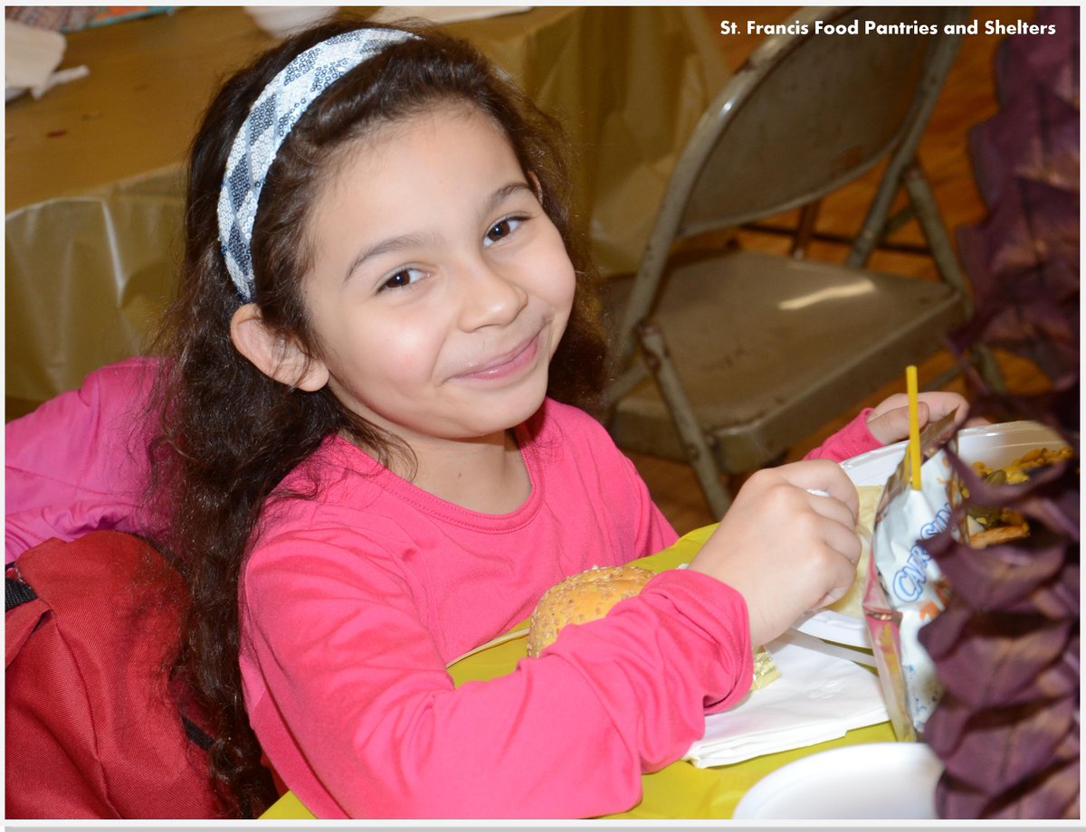 StFFP's tweet photo. Volunteers from Macy's helped create magic at our "Thanksgiving in February" party last Saturday: https://t.co/utV55OZPSEπ#ThxInFeb | #StFFP https://t.co/bALquT46ID