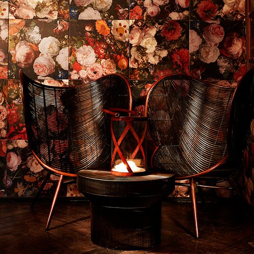 Interior designer Tristan du Plessis is behind the look of the striking <a href="/LimaTapas/">Lima Tapas Bar</a> Bar in Fourways: bit.ly/2l2hj6P