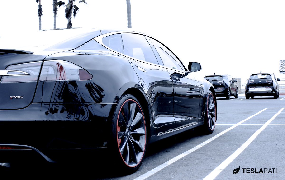 Teslarati's tweet image. Tesla wins German award for “Best Future Mobility Brand”, topping BMW, Audi and Mercedes - teslarati.com/tesla-beats-bm…