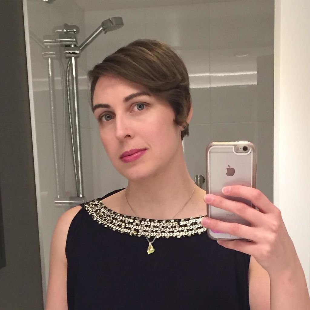 MakeitlastLips's tweet photo. I think @ladybaumunk is right and I need some highlights in my hair. What do you think?
Al… https://t.co/WpBkS1KC5L https://t.co/GJQXL1GZJV