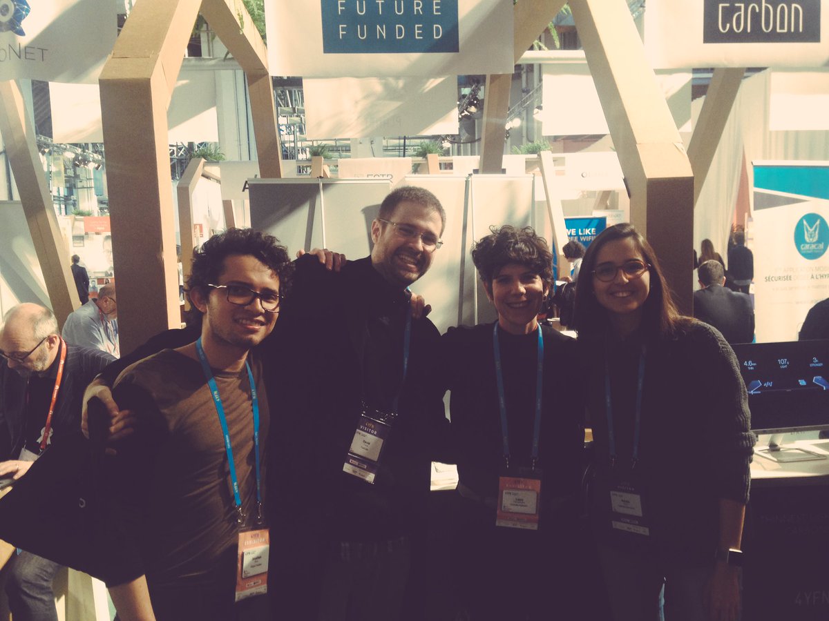 Laura F. tweet media