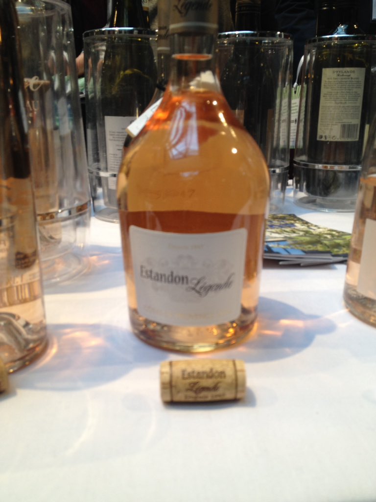 EstandonV's tweet photo. Légende from @EstandonV  is backstage in the press area @MatthewClarkLtd tasting https://t.co/Dzuvq3yUod