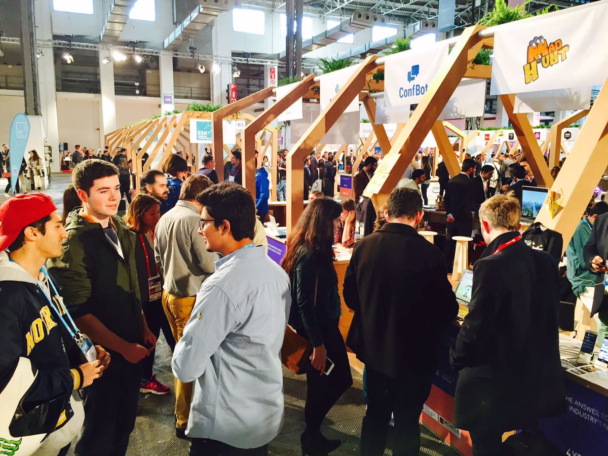 AnzenPk's tweet photo. Housefull on DAY2 @4YFN_MWC at @GSMA @CongresWorld. Good Luck from Anzen @JazzXlr8 @NICPakistan #LetsInnovate #MadHunt #MAPALYTICS #getPayAd https://t.co/ruAbpj64rc