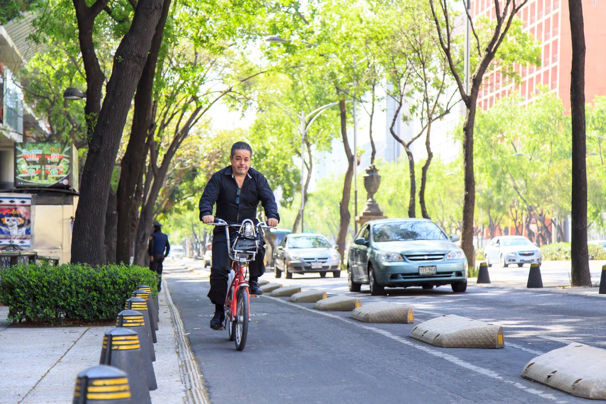 El sistema <a href="/ecobici/">ECOBICI CDMX</a> es ideal para quienes realizan viajes cortos y conectan sus traslados con otros modos de transporte