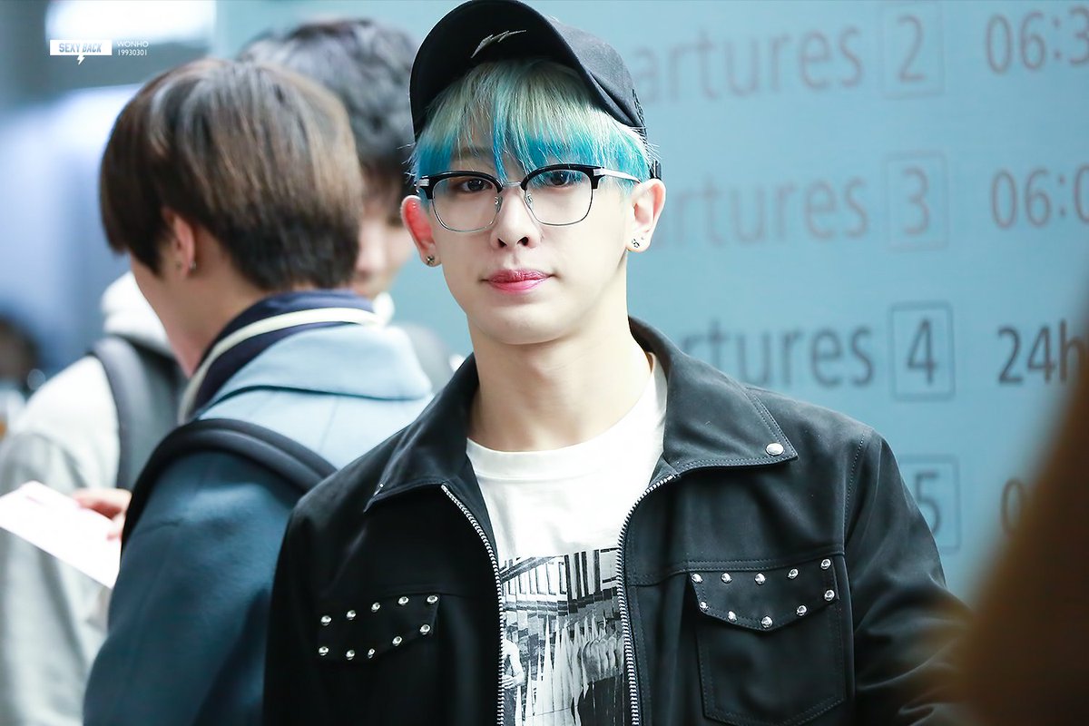 wonho19930301's tweet photo. 원호야 생일축하해 🐰🐰🐰 #몬스타엑스 #원호 #WONRABBITDAY #MONSTA_X #MONSTAX https://t.co/498X0WmBRK