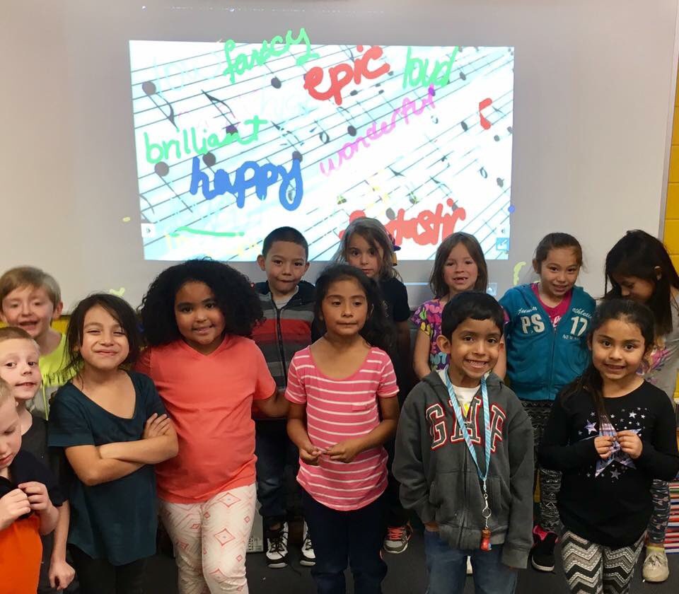 pampaisd's tweet photo. Lamar Elementary-PISD 1st grade students using the interactive whiteboard to describe Mozart's Sonata in C Major. #pampaproud#TxEdTuesday https://t.co/4L3lKCwyCz