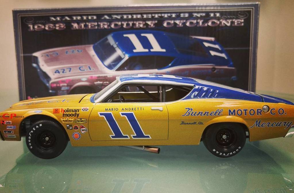 Happy Birthday to racing legend and University of Racing driver Mario Andretti. To purchas 
