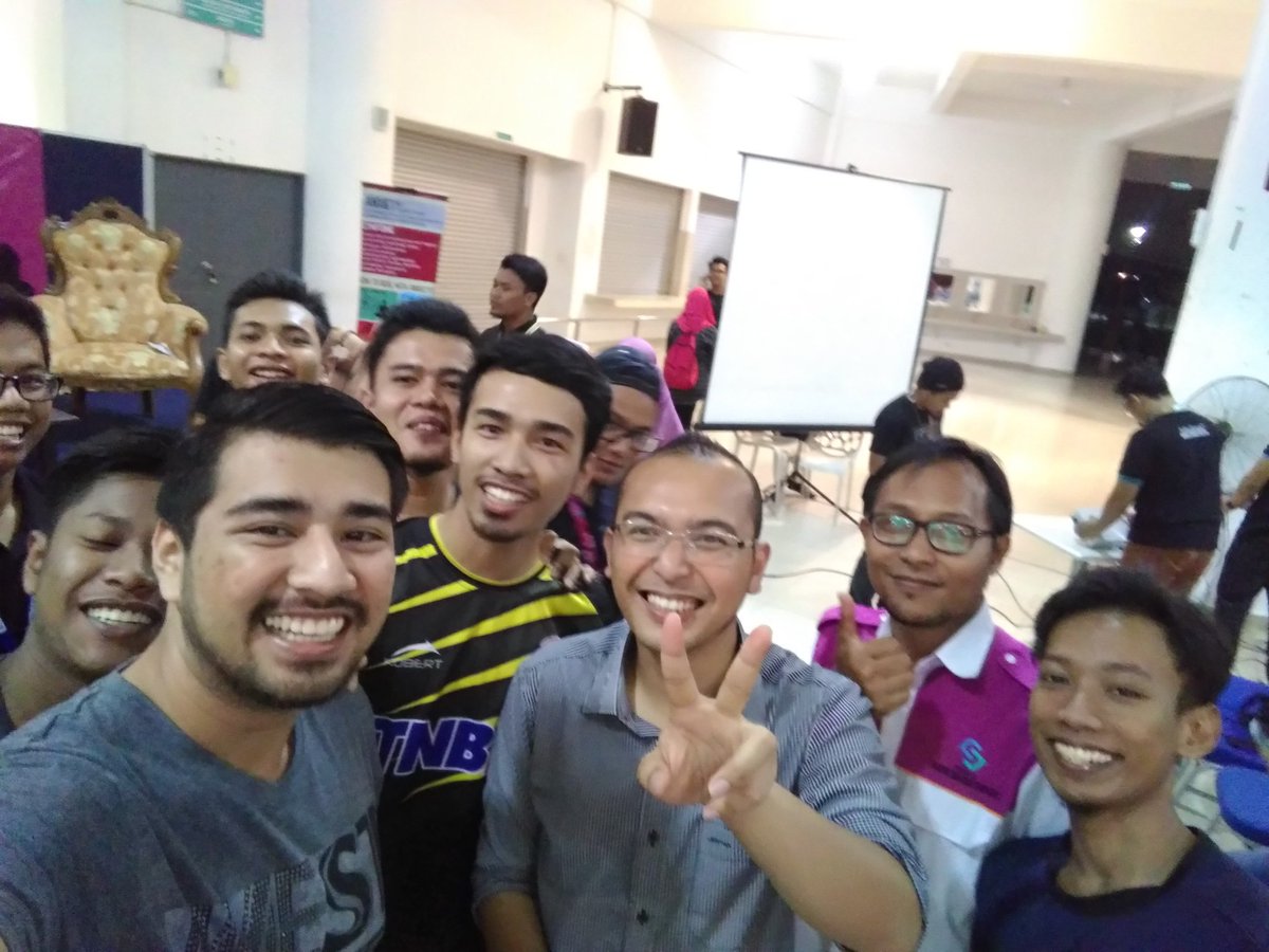 ekhlas570's tweet photo. Terboek.cukup hebat penjelasan dr. @khairul_hafidz
#HealthMythbuster #tweetump #UMP #umppekan https://t.co/m8KiqsQAjO