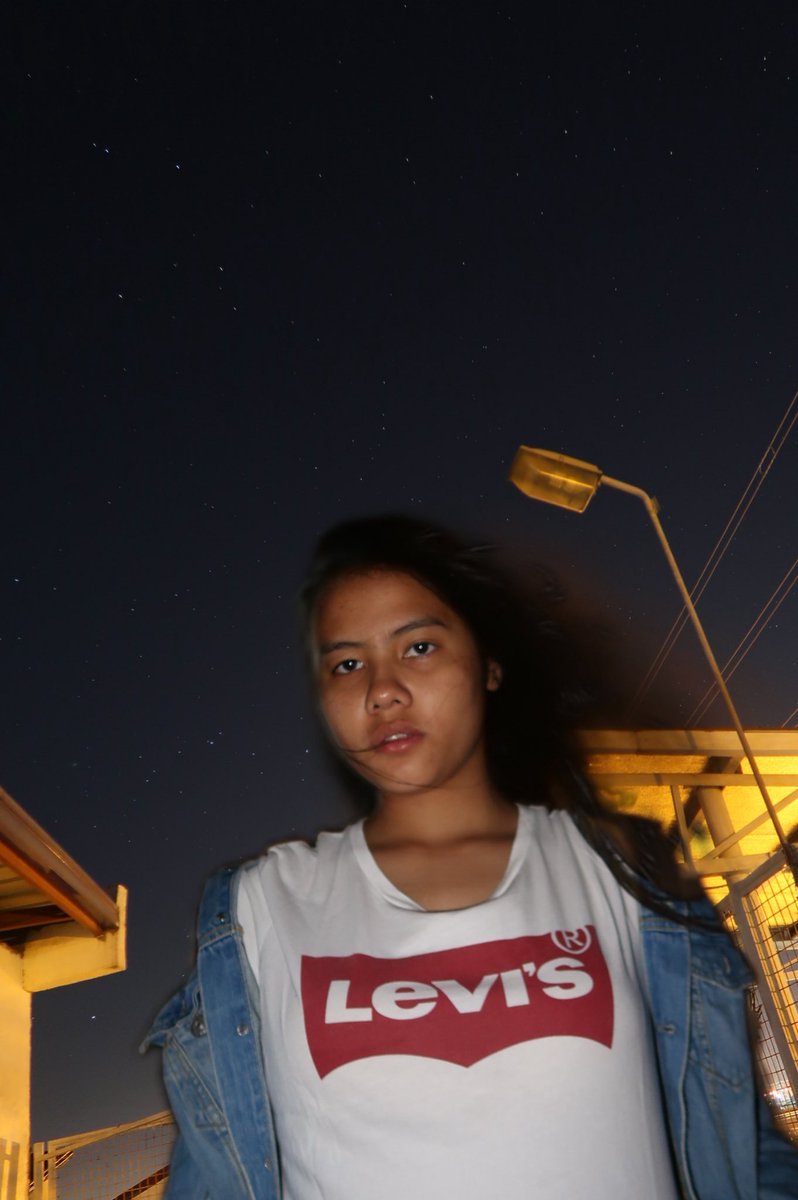 celestlalia's tweet photo. #LiveInLevisPH https://t.co/7FgYPxnlxL