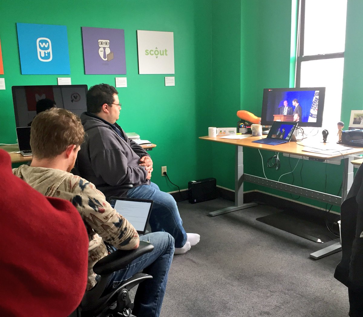 MeghanGoetz's tweet photo. Live viewing party of @AkronOhioMayor State of the City hosted by @coffeeandcode! #whynotAkron #techlabperks @osctechlab https://t.co/h2sjCtNhy2