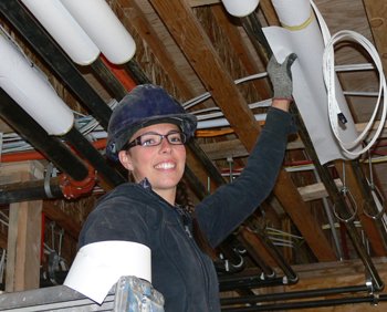 UBCedO's tweet photo. Congratulations @UBCOILC @ubcengineering @OCWomeninTrades for receiving the 2017-18 Aspire Learning &amp; Teaching Fund. https://t.co/ATTpzmzNon https://t.co/7YbpAgztK9