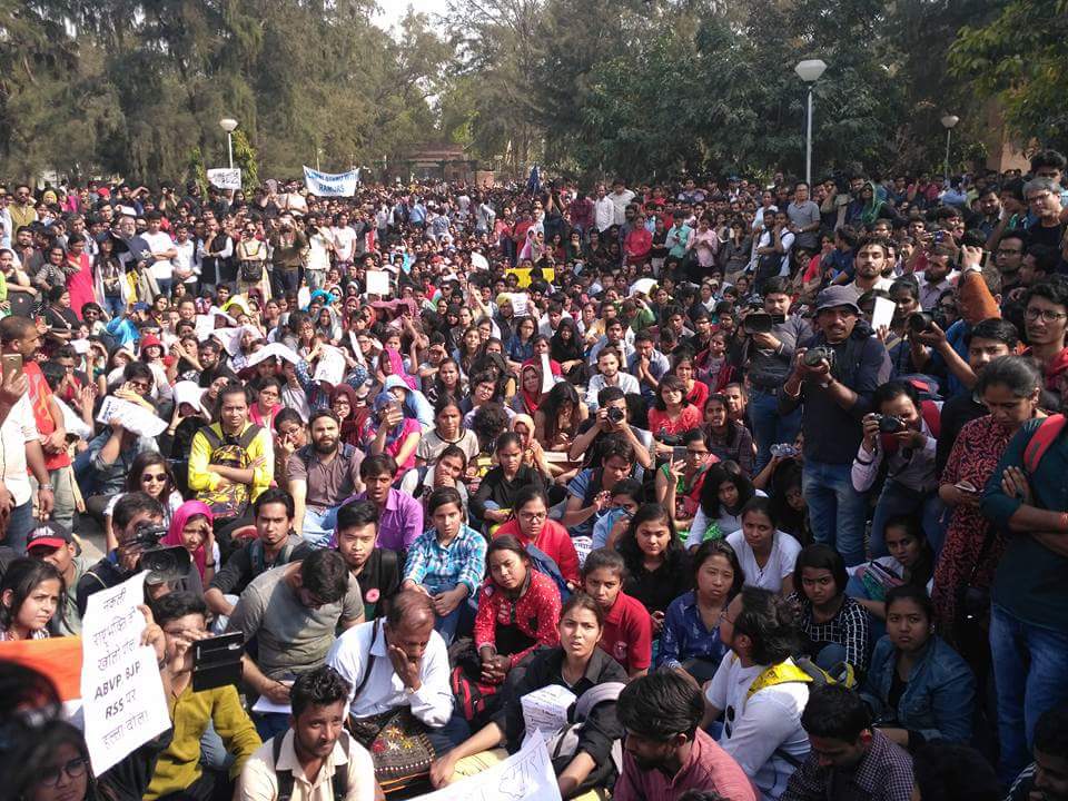 fightbackdu's tweet photo. Thousand of students march against ABVP's hooliganism.
#StudentsAgainstABVP
#BanAbvpOnCampus
#FightBackDU https://t.co/jqJZVn83sn