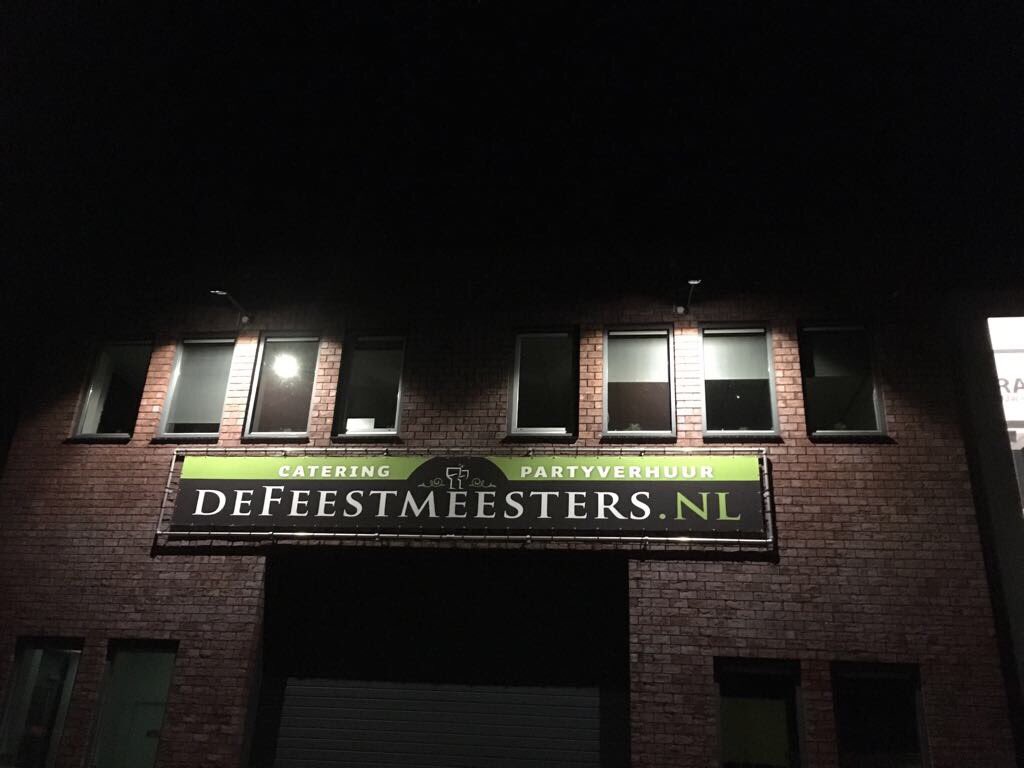 T360NL's tweet photo. Mooi #electrowerk door #demagischehand bij #traffic360 #straetus #feestmeesters #vbo https://t.co/8BO92OtSLj