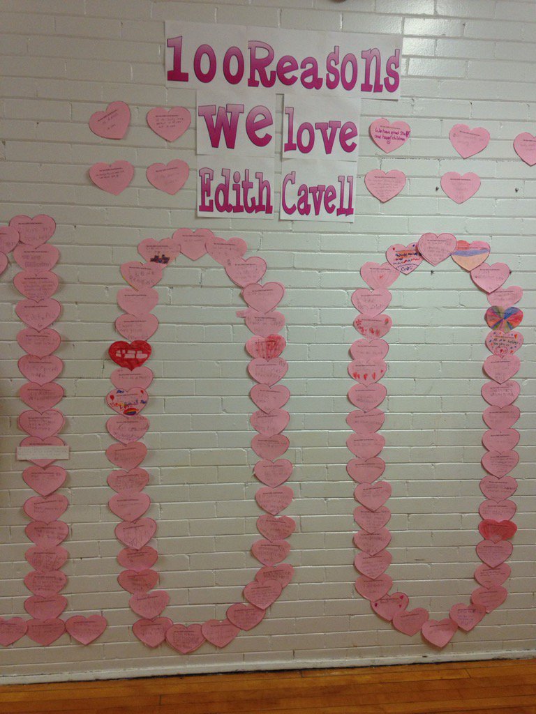 100th day fun #theknightlife #imatteratdsbn <a href="/EdithCavellDSBN/">Edith Cavell School</a>